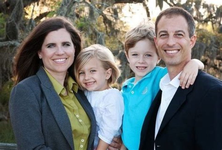 Gianin Loffler Net Worth 2021: Wiki Bio, Age, Height, Married, Family ﻿