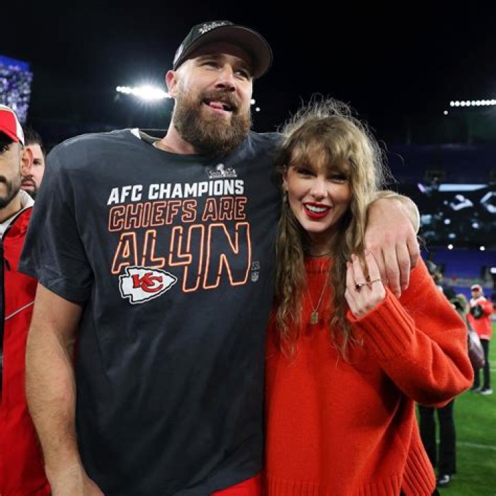 Gigi Hadid Calls Taylor Swift's Sweater 'Lucky' After Chiefs Victory