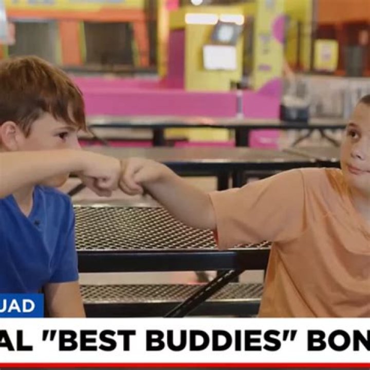Glee's Lauren Potter, Tom Brady Support Best Buddies Challenge
