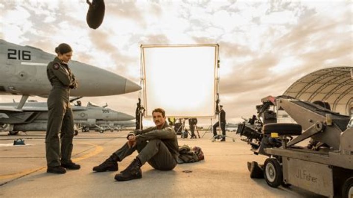 Glen Powell Teases 'Very Exciting' Update About 'Top Gun 3'