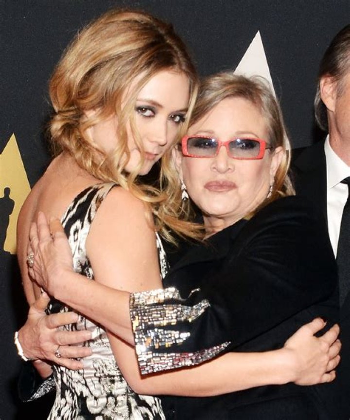 Grammys 2018: Carrie Fisher Wins Posthumous Award