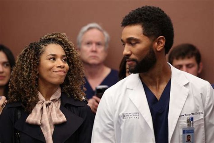 ‘Grey’s Anatomy’ Recap: Meredith’s Father Dies After Reconnecting