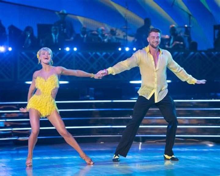 Harry Jowsey Denies Kissing ‘DWTS’ Partner Rylee Arnold Mid-Dance