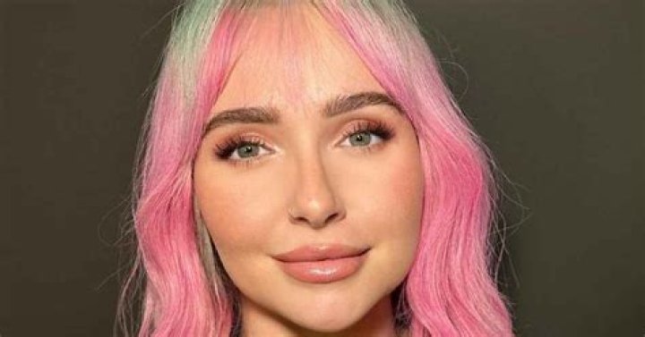 Hayden Panettiere Unveils Two-Toned 'Watermelon' Hair Color 