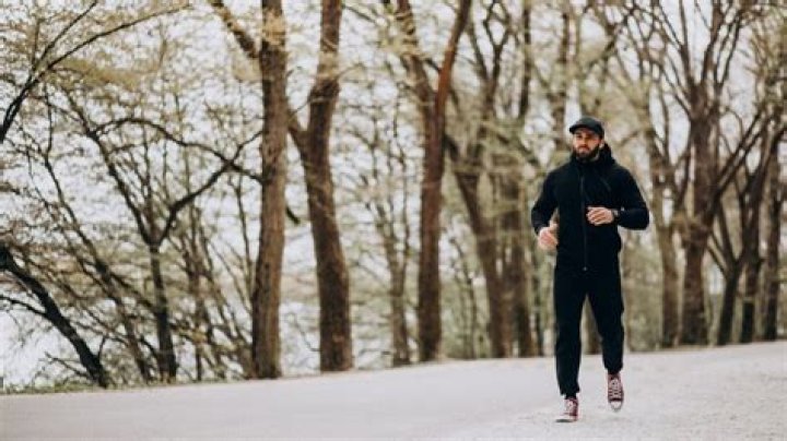 When and for how long should one do morning walk in winter? – India TV