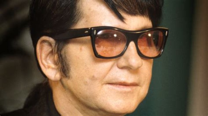 HERE’S WHO INHERITED ROY ORBISON’S MONEY AFTER HIS DEATH