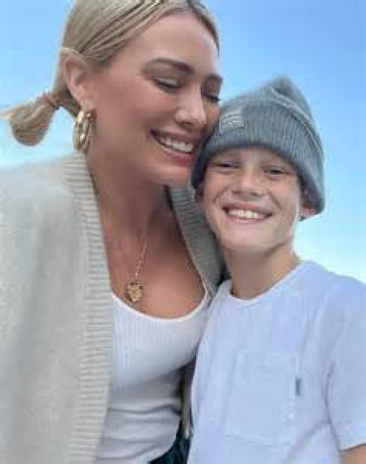 Hilary Duff's Son Picture Deleted: A Closer Look