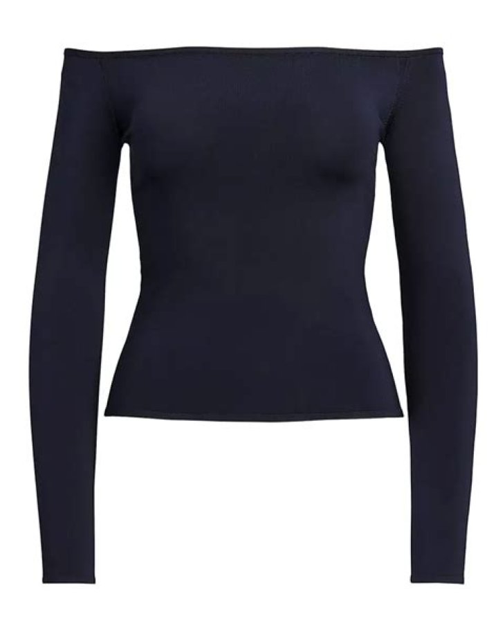 Hiyiyezi Long-Sleeve Off-the-Shoulder Top Has a Sleek Simple Style