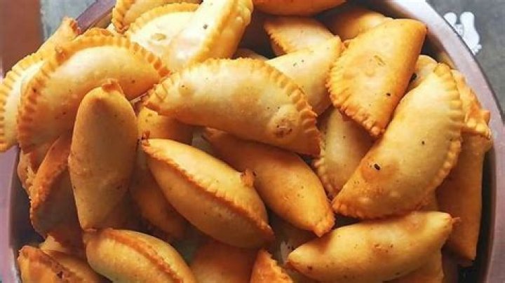 Follow THESE simple steps to make delicious gujias at home – India TV