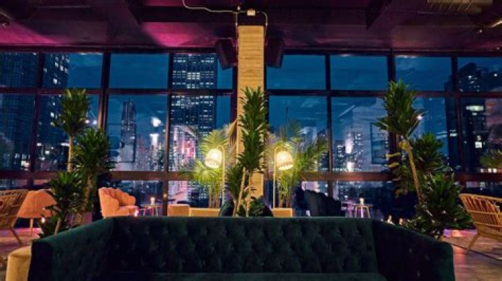 Hotel Hendricks: Restaurant Isla & Co, Rooftop Bar Daintree