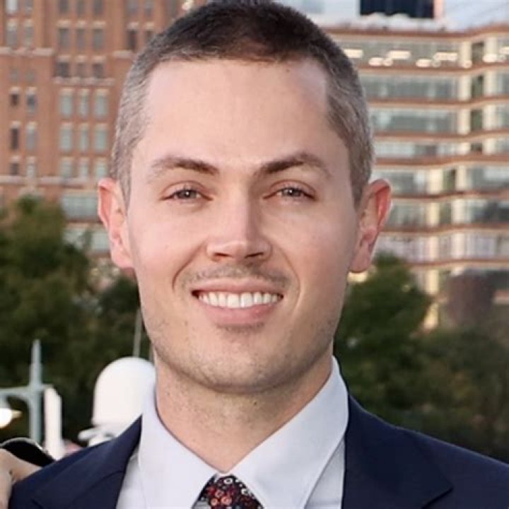 Unraveling The Mystery: How Did Life With Lee Kill Herself?