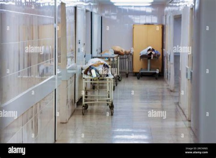 Quick Answer: How Long A Body Can Stay At The Morgue