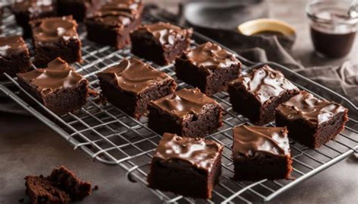 Quick Answer: How Long Does It Take For Brownies To Cool