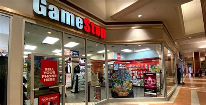 How Much Does A Senior Game Advisor Make At Gamestop