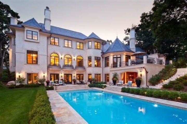 How Much Is Joel Osteens Net Worth