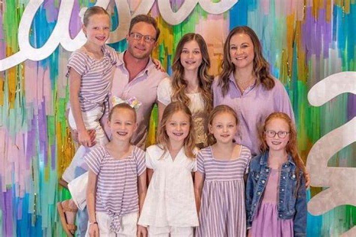 How OutDaughtered's Danielle Busby Navigates 'FOMO' With 6 Kids