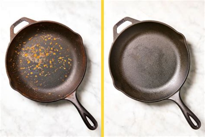 How to clean a cast iron skillet