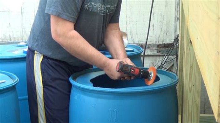 Quick Answer: How To Cut A Plastic Barrel In Half Lengthwise