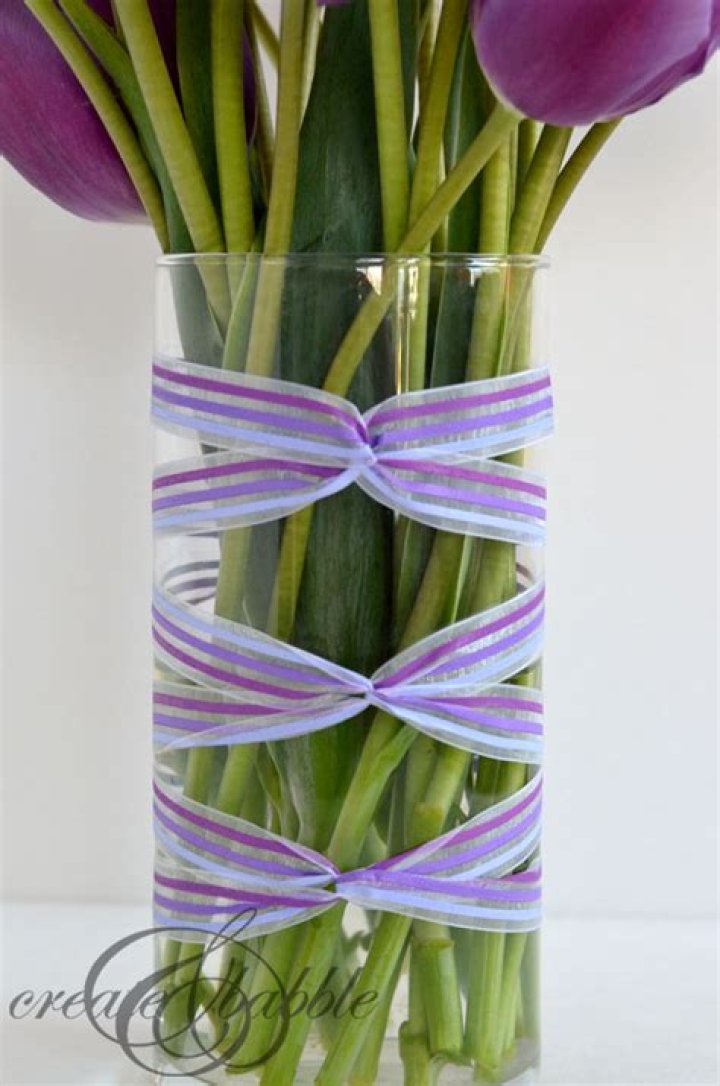 Question: How To Decorate A Vase With Ribbon