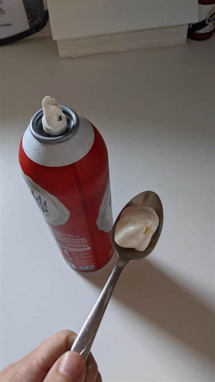 Quick Answer: How To Fix Whip Cream Nozzle