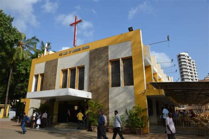 4 'drunk' men 'rape', torture dog, leave him in pool of blood in Mumbai – India TV