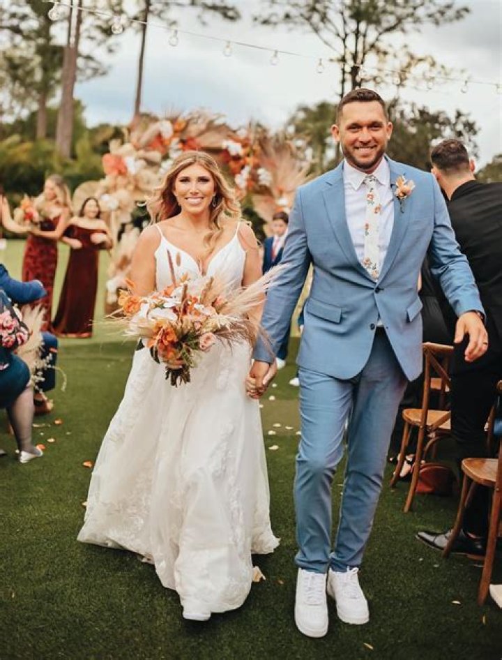 Inside The Hubbards’ Backyard Nuptials