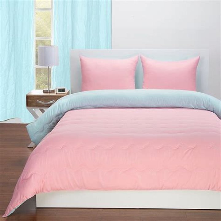 Is a full queen comforter too big for a twin?