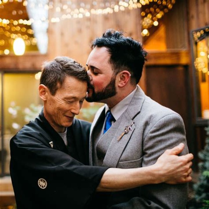 Unveiling The Love Life Of Adam Shankman: Is Adam Shankman Married?