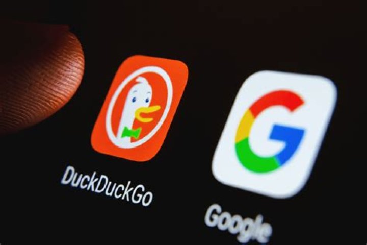 Quick Answer: Is Duckduckgo Safe For Dark Web