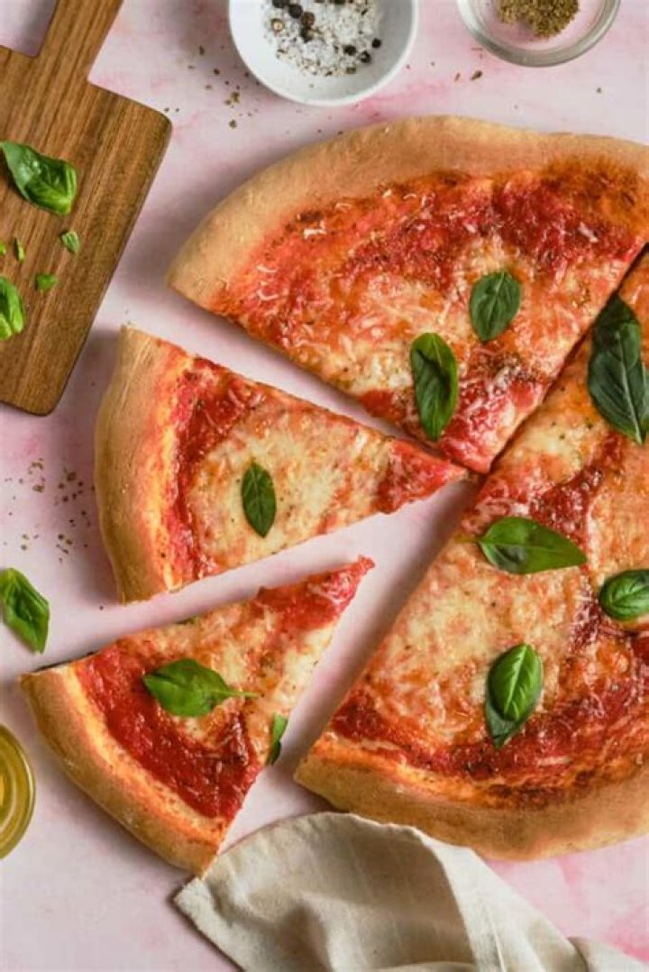 Is Margherita Pizza Healthy - Seniorcare2