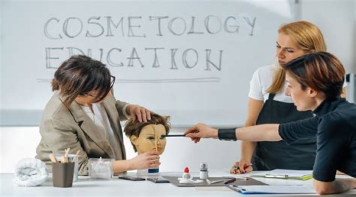 Is there a union for cosmetologist?