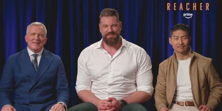 Jack Reacher Exclusive Clip - Tom Cruise & Rosamund Pike