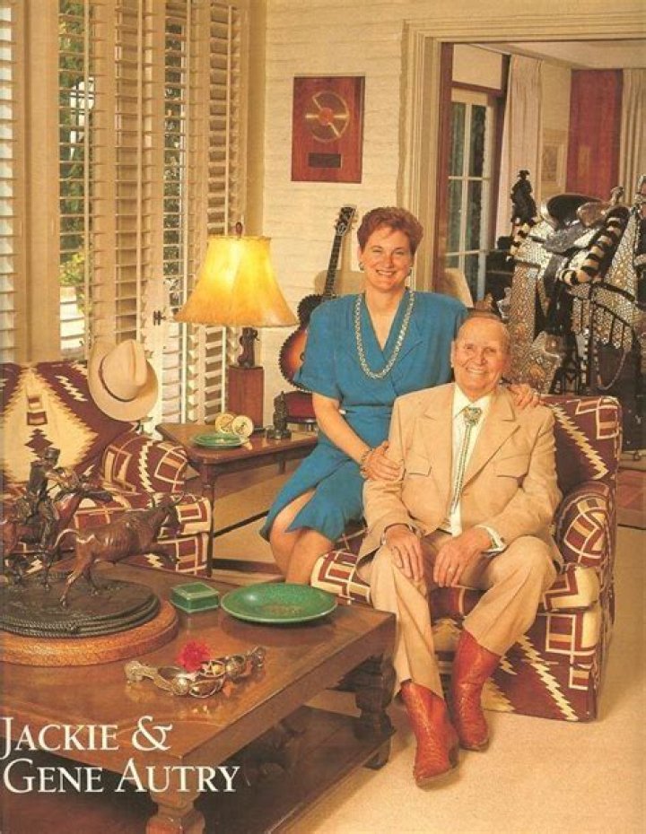 Jackie Autry Net Worth, Income, Salary, Earnings, Biography, How much money make?