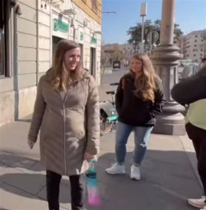 Jana Duggar blatantly flouts dad Jim Bob's strict dress code with skintight jeans for Italian getaway in rare new video