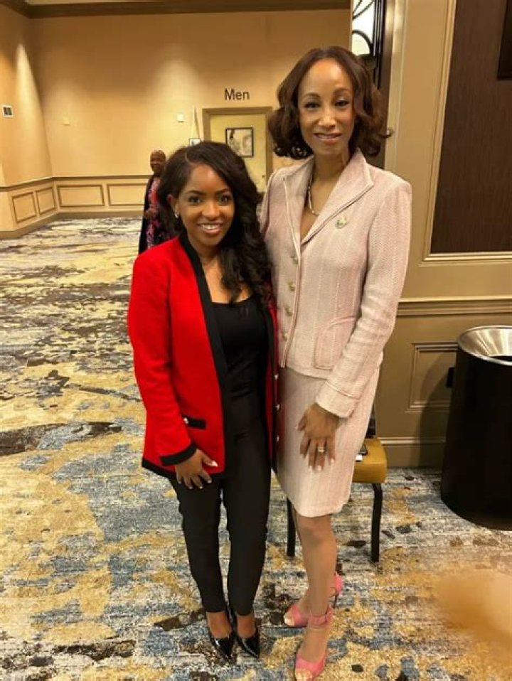 Discovering Jasmine Crockett's Height: A Comprehensive Overview