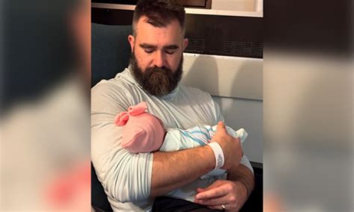 Jason Kelce's Daughter Reaction To His Bald Head: A Heartwarming Moment