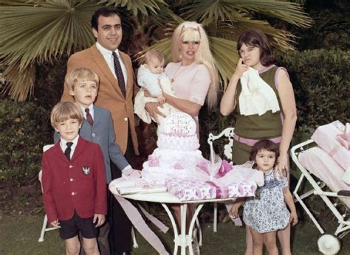Jayne Mansfield’s daughter is all grown up – and she’s the spitting image of her movie star mother