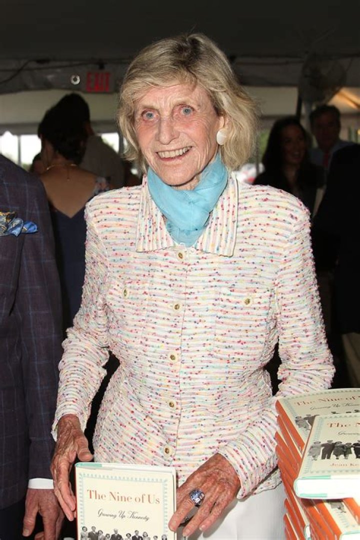 Jean Kennedy Smith dead at 92 – JFK’s last surviving sibling who helped forge peace in Northern Ireland passes away – The US Sun