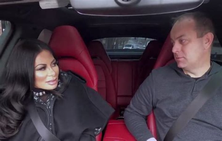 Unraveling The Complex Relationship Of Jen Shah And Stuart: A Deep Dive