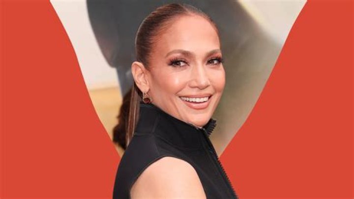 Jennifer Lopez wears this polarising nail trend - and makes it actually wearable thanks to a twist