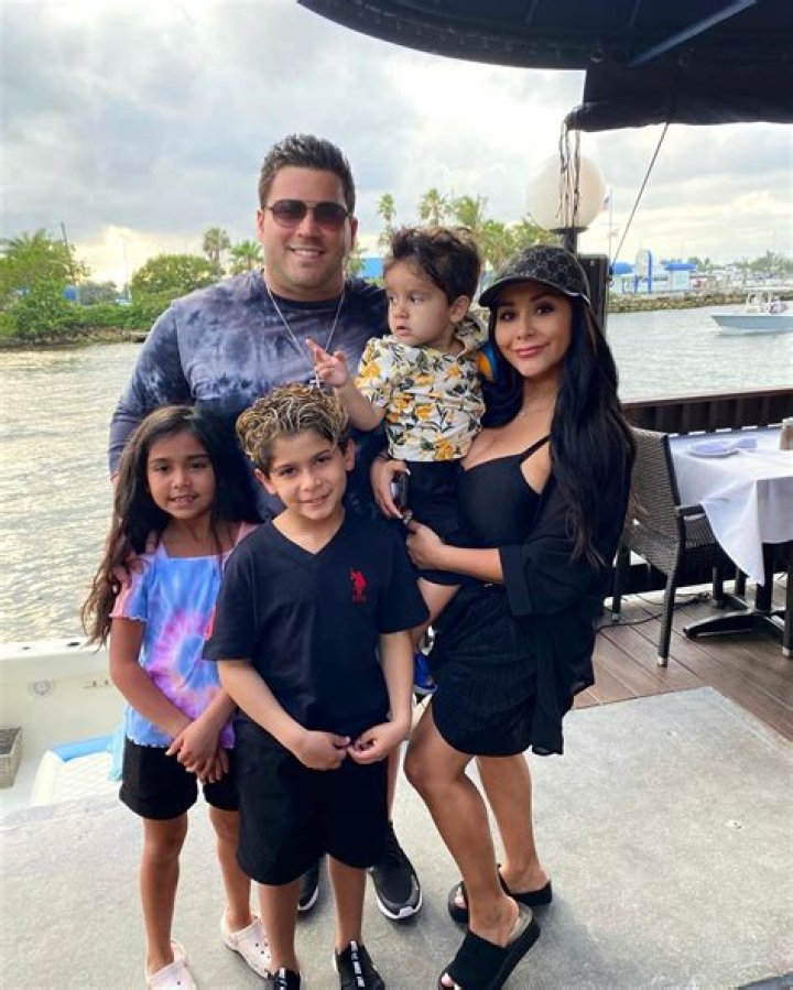 Jersey Shore's Nicole 'Snooki' Polizzi drops new clues she's 'pregnant' with 4th child & boasts about her 'rich future'