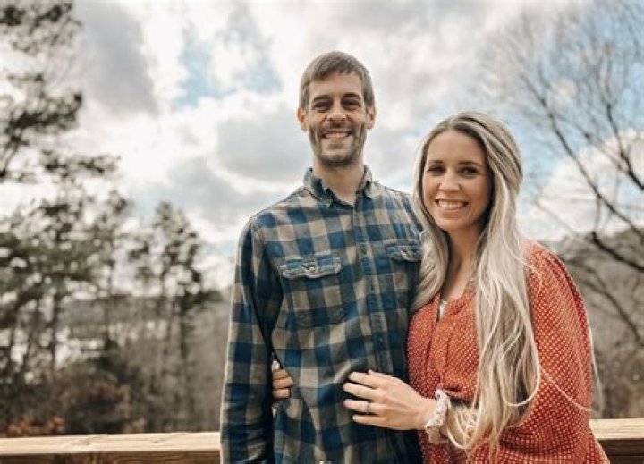 Jill Duggar's Husband Derick Dillard Buys Her Spaghetti Dinner on Date