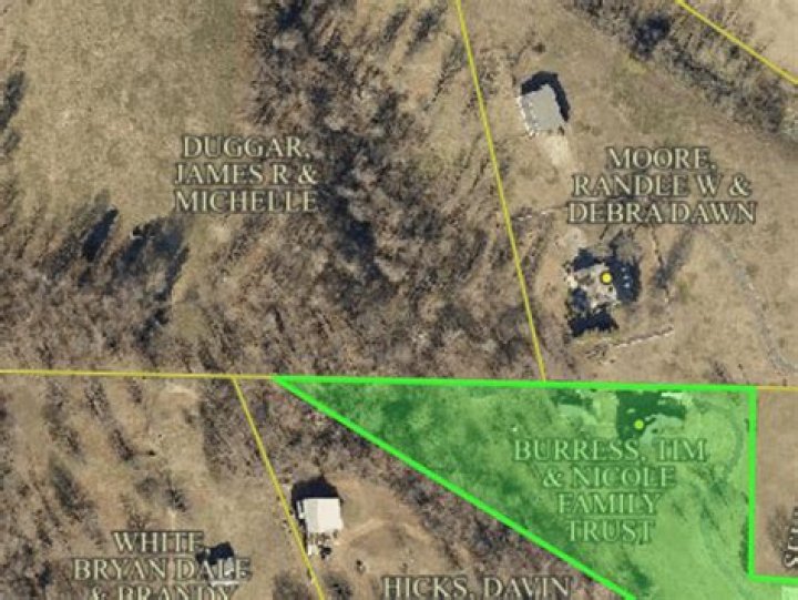 Jim Bob & Michelle Duggar sell five acres of family compound for $46.4K after show cancellation over Josh's arrest