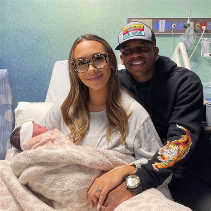 Jimmie Allen, Wife Alexis Gale Welcome 2nd Child Together