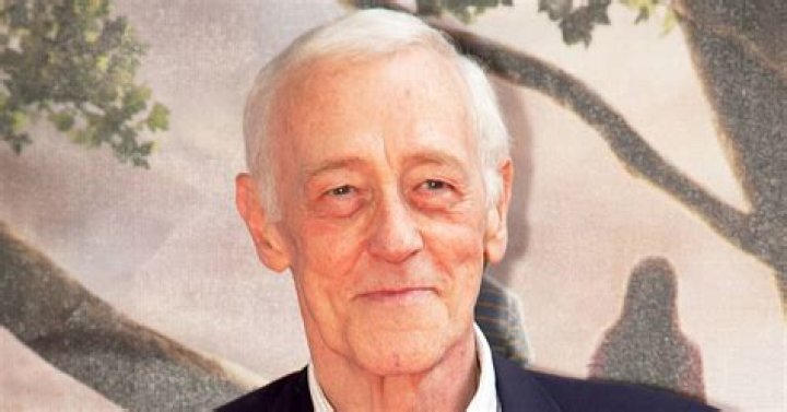 John Mahoney Dead: ‘Frasier’ Star Dies at 77 