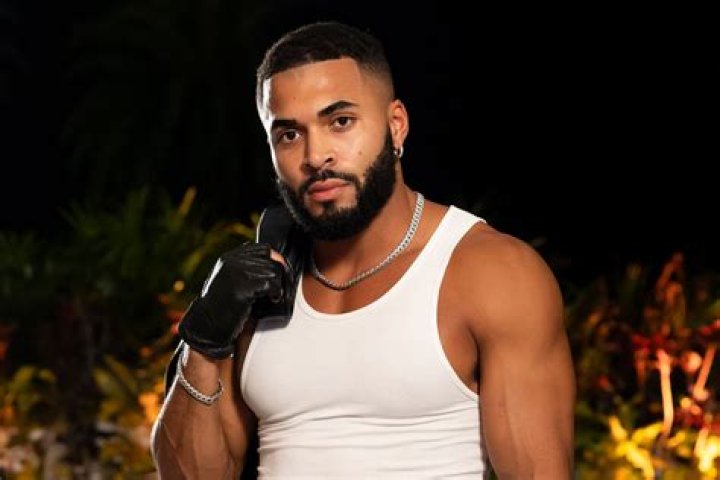 Unveiling Johnny Love Island Age And More: A Deep Dive Into His Journey