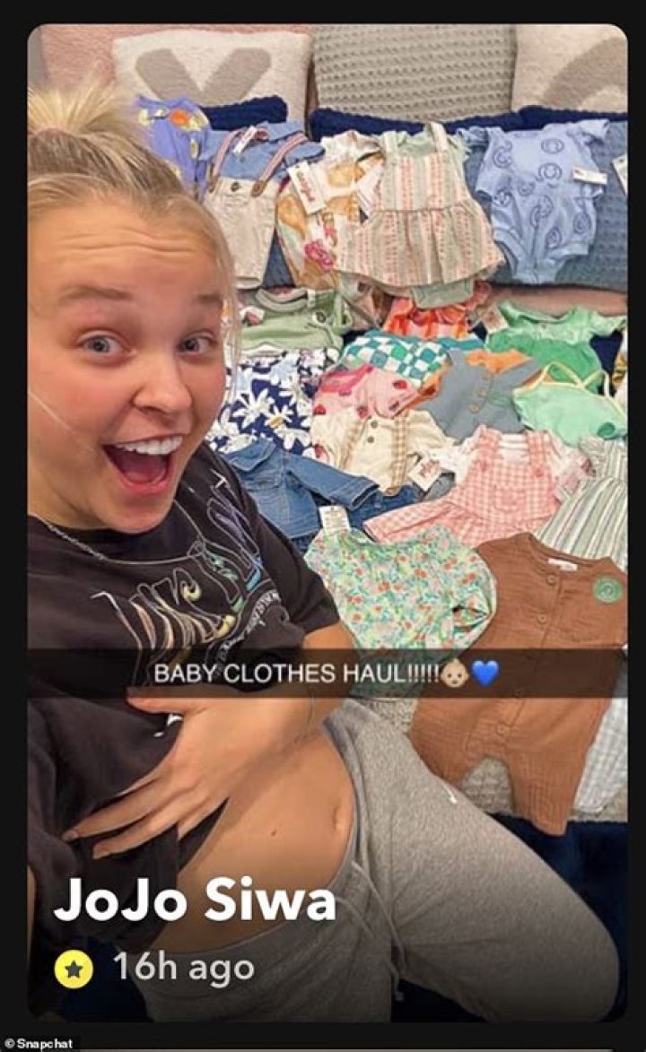 JOJO Siwa Baby Clothes: Snapchat Pregnancy Bait Stories Spark Backlash