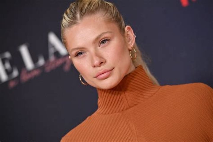 Jose Canseco's model daughter claims ex-MLB star 'blew all the family money' and she had to 'work my a** off'