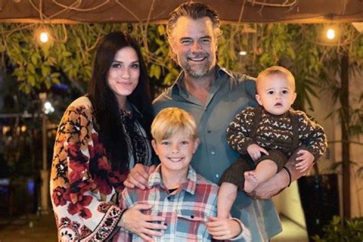 Josh Duhamel: A Comprehensive Look At His Life And Career