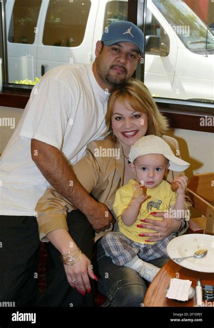 Unraveling The Complex Relationship Of Juan Lopez Y Jenni Rivera